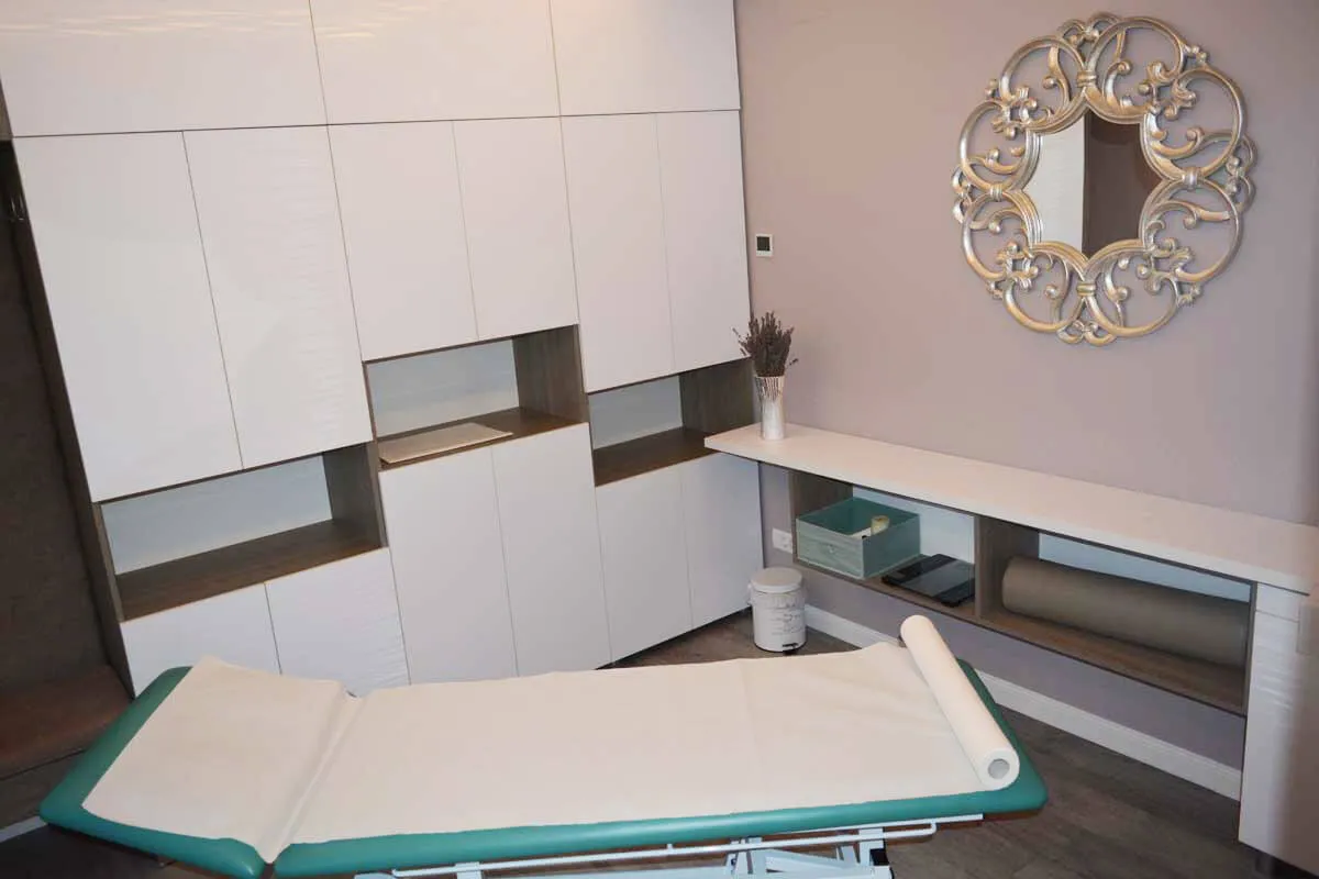 Sala: Facilitati Masa Masaj 2